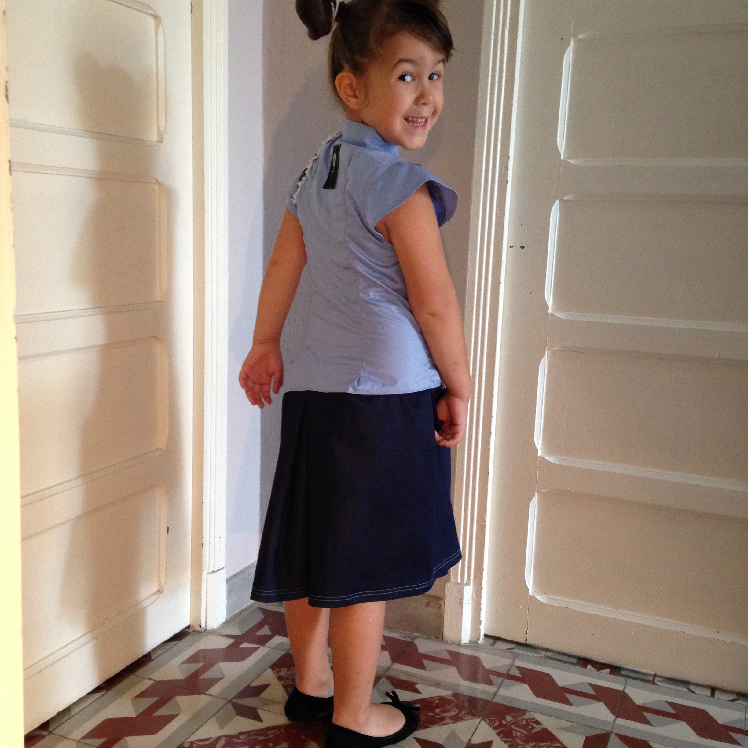 robe petite fille noarkai piece unique creation sur mesure chintz denim jean bleu brut