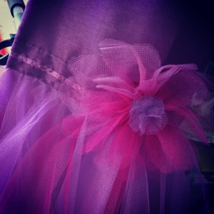 robe enfant sur mesure ceremonie mariage taffetas rose tulle fleur satin ruban
